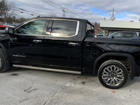 Used 2023 GMC Sierra 1500 Denali Ultimate image 6