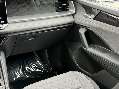 New 2026 Volkswagen Tiguan S AWD/4WD image 9