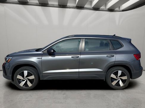 Used 2024 Volkswagen Taos S AWD/4WD image 3
