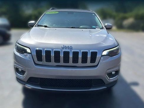 Used 2019 Jeep Cherokee Limited image 2