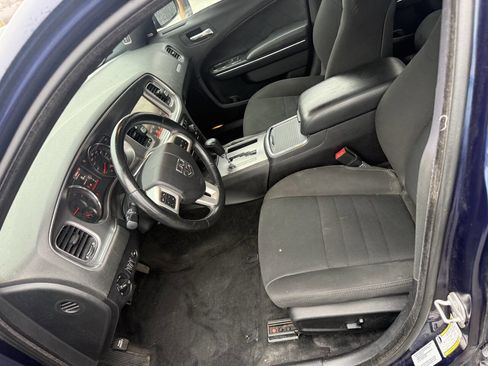 Used 2014 Dodge Charger R/T image 19