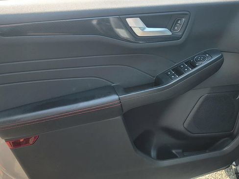 Used 2024 Ford Escape ST-Line FWD image 11