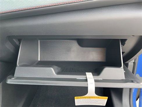 New 2026 Chevrolet Equinox RS w/ LPO, Floor Liner Package image 38