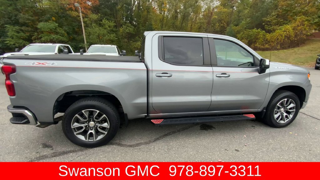 Certified 2024 Chevrolet Silverado 1500 LT AWD/4WD image 10
