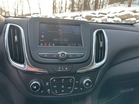 Used 2024 Chevrolet Equinox LT w/ LPO, Floor Liner Package image 20