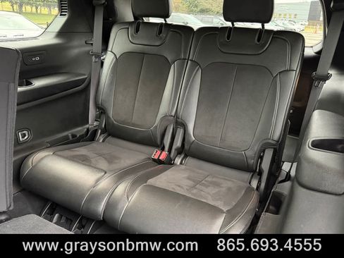 Used 2024 Jeep Grand Cherokee L Laredo image 17