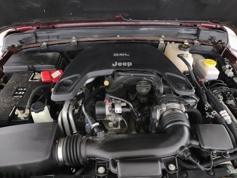 Used 2021 Jeep Wrangler Unlimited Rubicon w/ Dual Top Group image 15