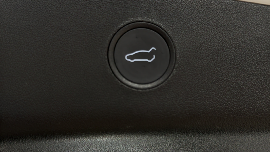 Used 2021 Tesla Model 3 Standard Range Plus RWD image 9