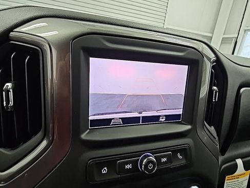 New 2025 GMC Sierra 2500 Pro image 16