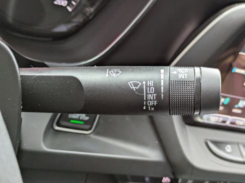 Used 2018 Chevrolet Camaro SS image 15