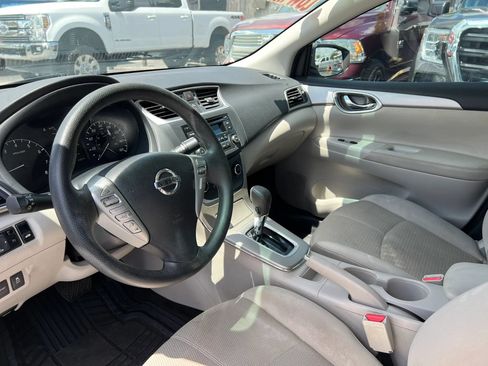 Used 2015 Nissan Sentra S FWD image 10