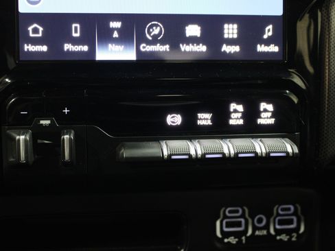 Used 2023 RAM 2500 Limited AWD/4WD image 18