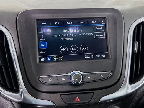 Used 2019 Chevrolet Equinox LT image 17