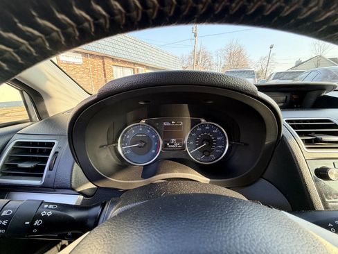 Used 2015 Subaru Crosstrek 2.0i Limited image 8