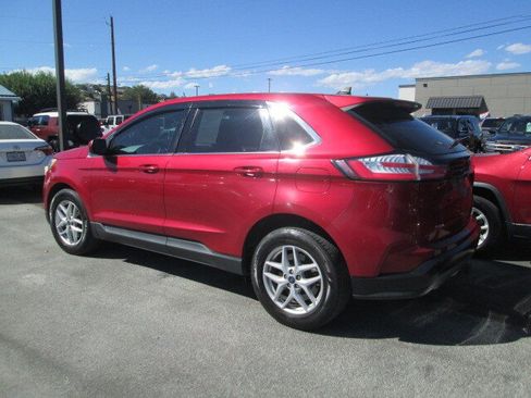 Used 2021 Ford Edge SEL w/ Convenience Package AWD/4WD image 3