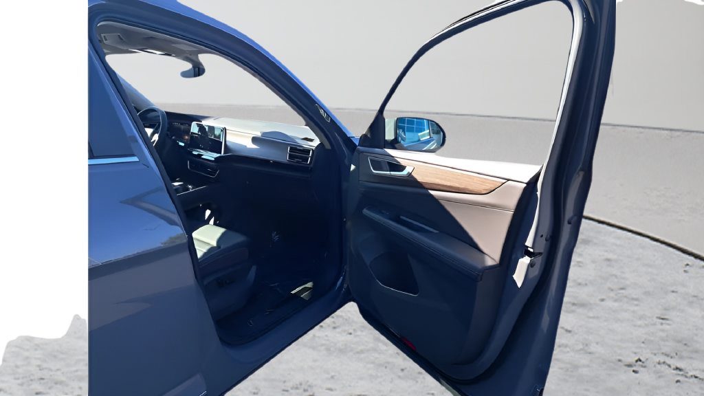 New 2025 Volkswagen Atlas SEL AWD/4WD image 41