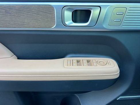 New 2026 Hyundai Santa Fe Calligraphy FWD image 10