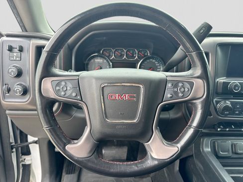 Used 2018 GMC Sierra 1500 SLT AWD/4WD image 27