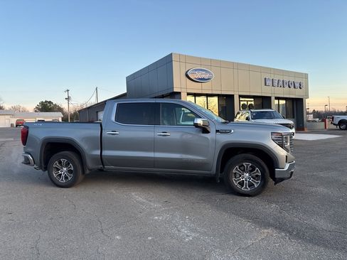 Used 2025 GMC Sierra 1500 SLT image 22