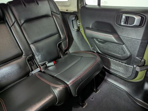 Used 2021 Jeep Wrangler Unlimited Rubicon image 14