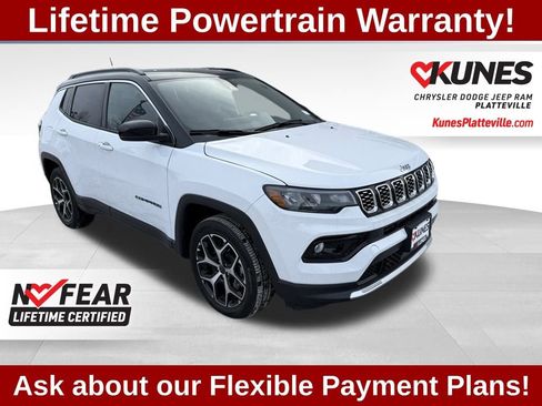 Used 2025 Jeep Compass Limited image 3