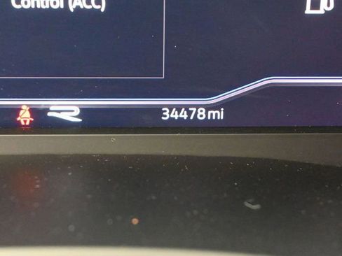 Used 2023 Volkswagen Atlas Cross Sport SEL R-Line image 19