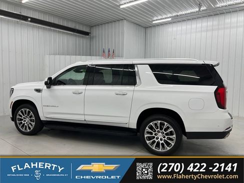 Used 2025 GMC Yukon XL Denali AWD/4WD image 5