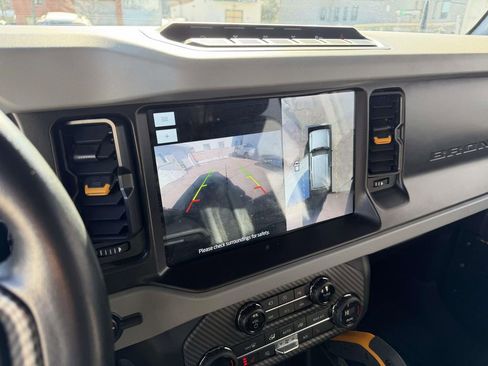 Used 2021 Ford Bronco Badlands w/ Sasquatch Package image 34