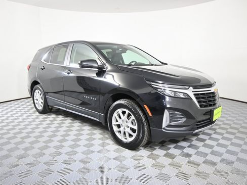 Used 2023 Chevrolet Equinox LT image 10