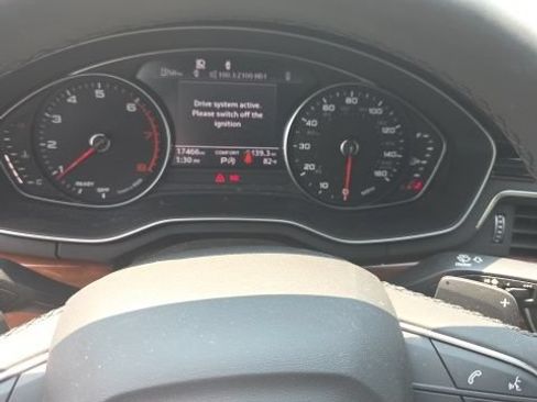 Used 2025 Audi A4 2.0T Premium AWD/4WD image 3
