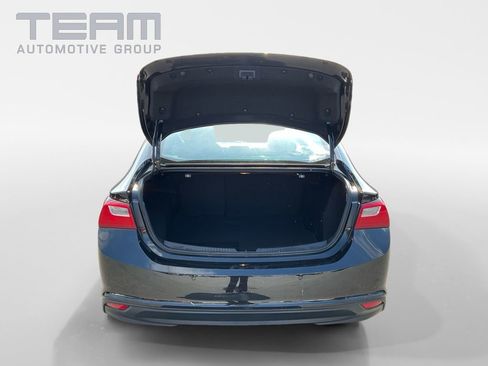 Used 2024 Chevrolet Malibu LT image 13