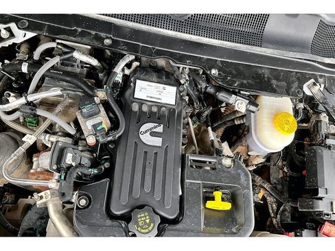 Used 2025 RAM 2500 Big Horn AWD/4WD image 31