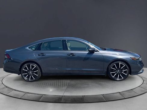 Certified 2023 Honda Accord Touring image 6