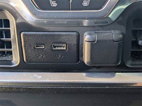 Used 2022 Chevrolet Silverado 2500 LTZ w/ LTZ Plus Package image 14
