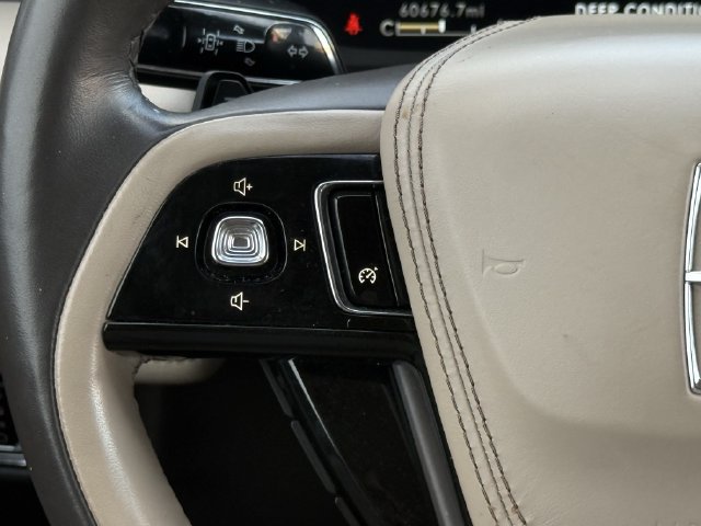 Used 2022 Lincoln Aviator Reserve w/ Elements Package Plus RWD image 12
