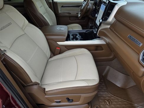 Used 2023 RAM 3500 Laramie image 35