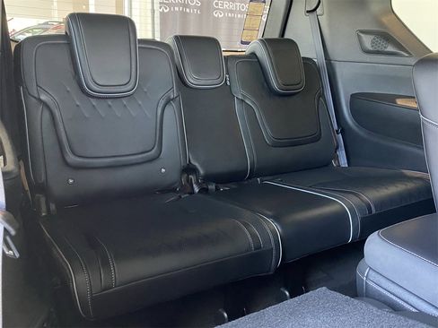 New 2026 INFINITI QX80 Autograph image 13