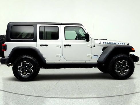 Used 2023 Jeep Wrangler Unlimited Rubicon 4xe w/ Cold Weather Group AWD/4WD image 4
