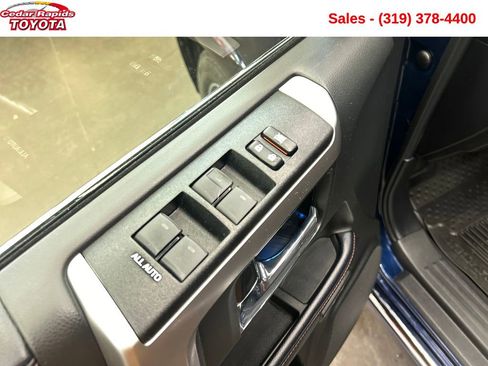 Used 2023 Toyota 4Runner Limited image 12