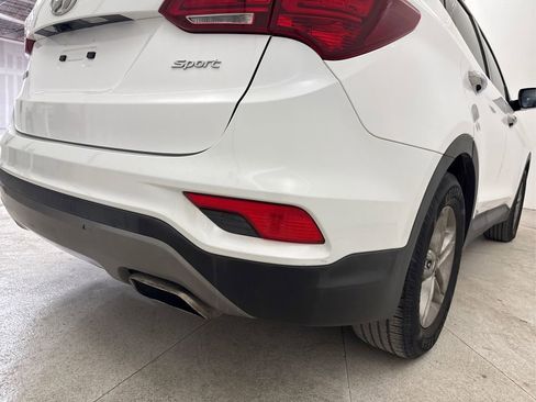 Used 2017 Hyundai Santa Fe Sport w/ 2.4L Value Package 06 image 20