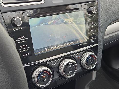 Used 2016 Subaru Forester 2.5i Touring image 18