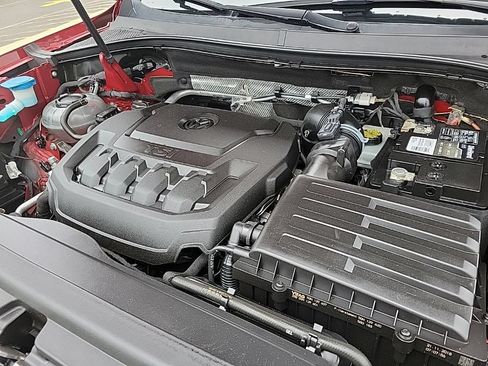 Used 2019 Volkswagen Tiguan SE w/ 3rd Row Seat Package AWD/4WD image 35