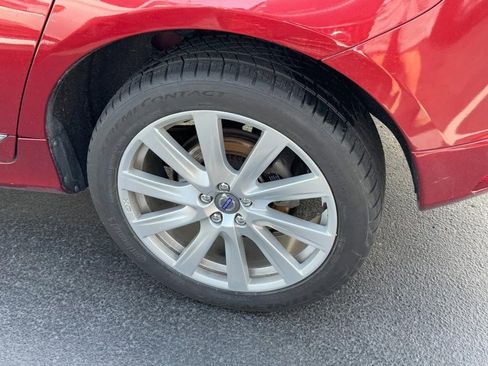 Used 2017 Volvo XC60 T5 Inscription w/ Preferred Option Package image 8