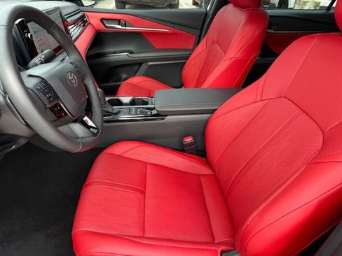 Used 2026 Toyota Camry XSE w/ Premium Plus Package FWD image 10