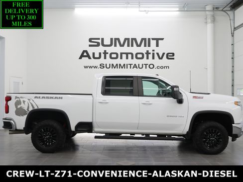 Used 2023 Chevrolet Silverado 2500 LT w/ Convenience Package AWD/4WD image 1