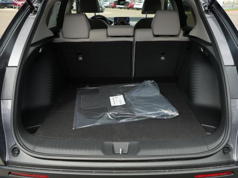 New 2026 Honda HR-V LX image 8