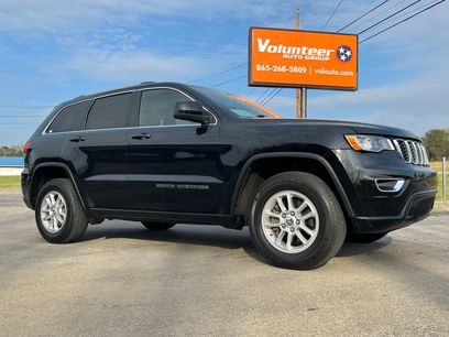 Used 2019 Jeep Grand Cherokee Laredo