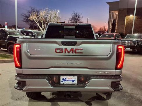 New 2026 GMC Sierra 2500 Denali w/ Denali Reserve Package image 24