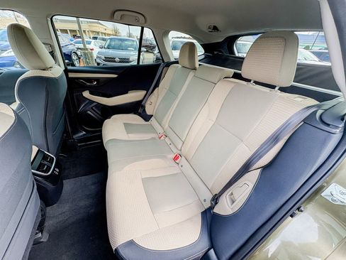 Used 2023 Subaru Outback Premium image 28