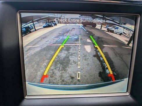 Used 2017 Jeep Grand Cherokee Limited image 12